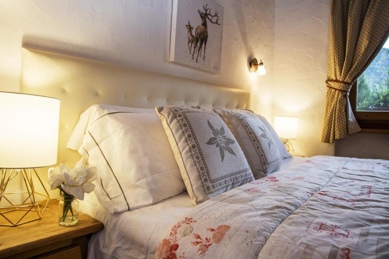 Bijoux Des Alpes - Mont Blanc Village La Salle Værelse billede